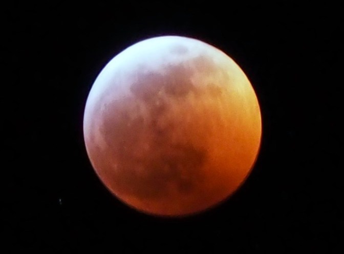 SuperBloodWolfMoon1